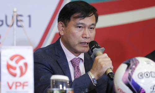 ông Trần Anh Tú đã chia sẻ về kế hoạch đổi mới đội ngũ cầu thủ bằng cách áp dụng chính sách nhập tịch cho đội tuyển bóng đá quốc gia Việt Nam.