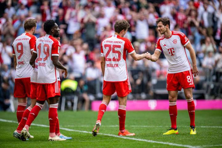 Bayern, với bề dày kinh nghiệm và lợi thế sân nhà, được đánh giá cao hơn trong cuộc đối đầu sắp tới