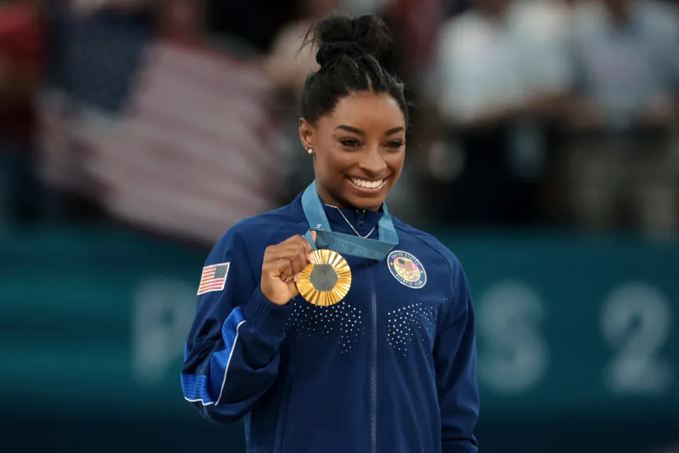 Tin tức Olympic 2024: Simone Biles - Hành Trình Vượt Qua Thất Bại và Khẳng Định Chính Mình