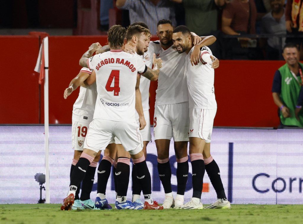 Nhận định bóng đá Sevilla vs Real Betis